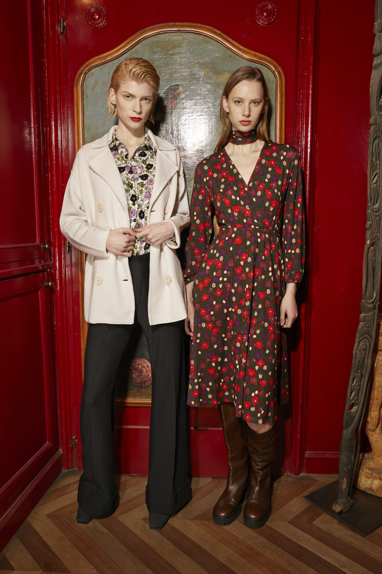 COAT K.Lisos 848; SHIRT Lila 112; TROUSERS K.Twill 45; DRESS Lila 1225